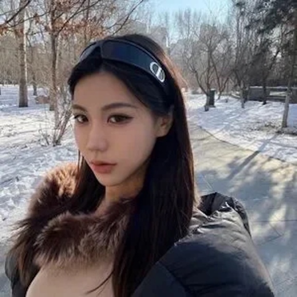 Rare New The VeryDior M1U Mask Sunglasses with Case/Box/Cloth - Picture 2 of 15